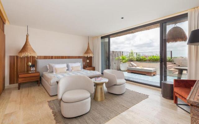 Beautiful Aldea Zama PH with Private Plunge Pool and Terrace