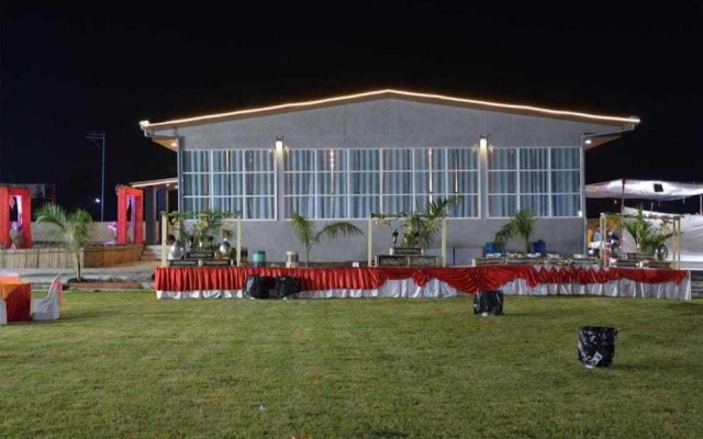 Svasti Resort