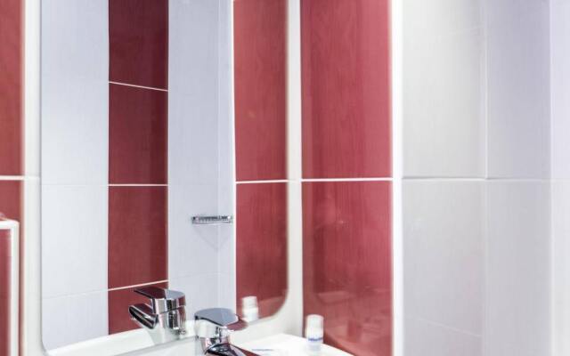 Initial by Balladins St Quentin/Gauchy