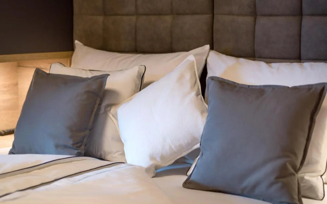 Van's Place, Luxury Apartment