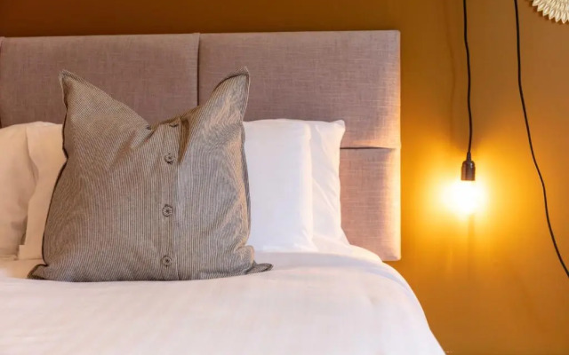 Turnberry Serviced Apartments