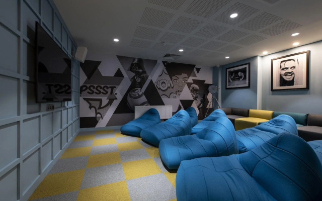 Yugo Explore - Ardcairn House