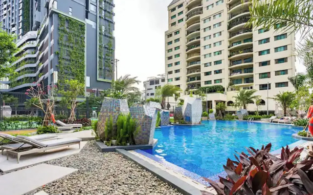 Lumiere Vacation By KVG Suite Apartment