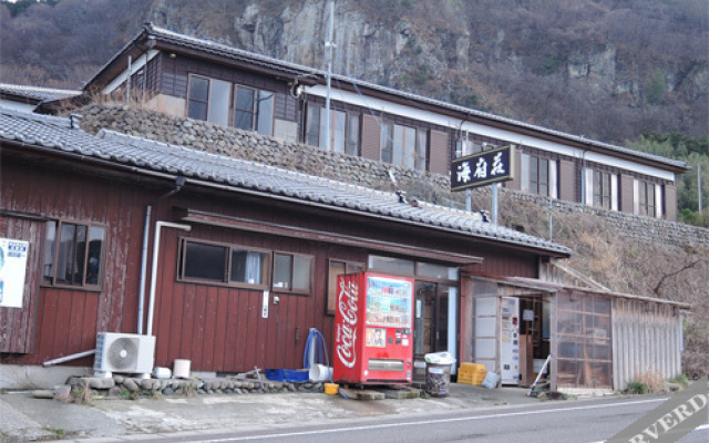 Kokumin Shukusha Kaifuso (Sadogashima)