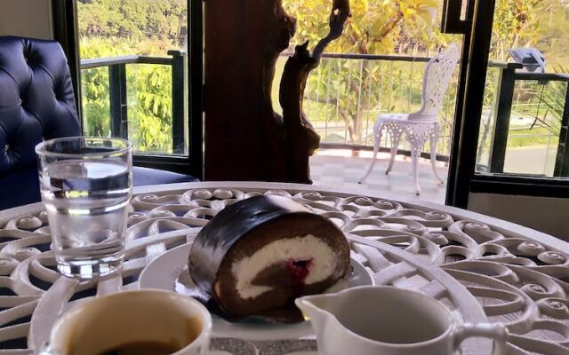 Saneh Maechan Coffee Home