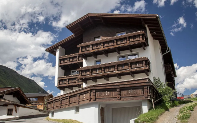 Hotel Alpenblume