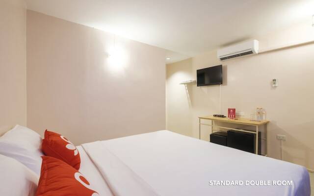 ZEN Rooms Phetchaburi 13