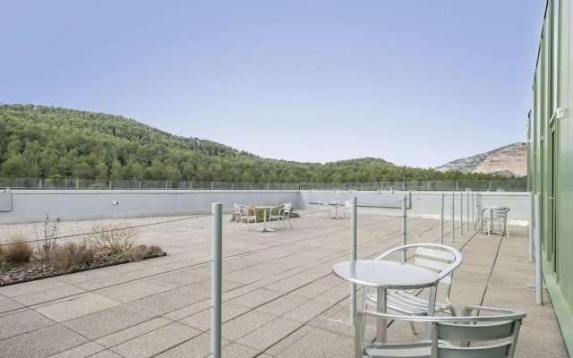 Les Begues Apartments