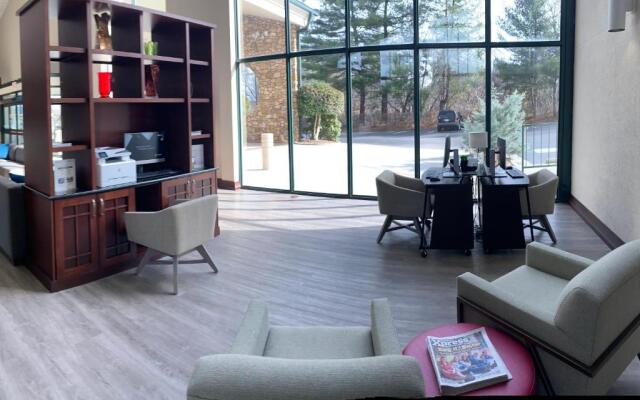 Holiday Inn Asheville Biltmore by IHG