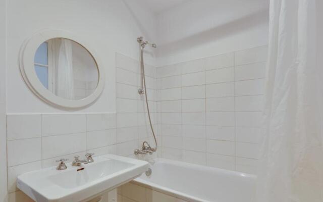 Unit 009 - Saint Germain Des Pres (Cherche Midi)