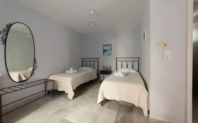 Aphrodite Hotel & Apartments