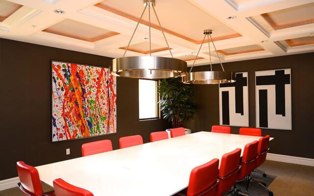 Downtown LA Artistic Apartments