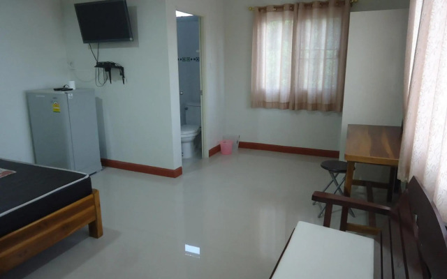 Sorn Waree Home Place