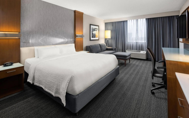 Courtyard by Marriott Minneapolis Downtown