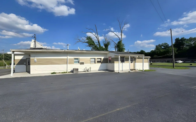 Scottish Inns - Middletown