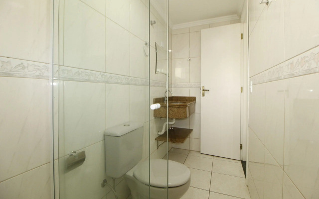 1012 Apto no centro Praia de Bombinhas