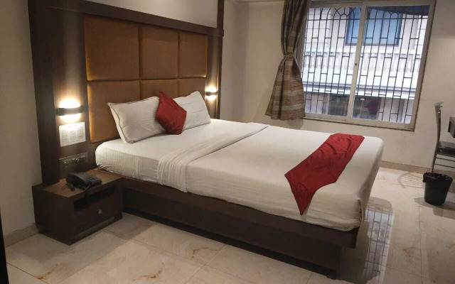 Hotel Express INN, Panvel