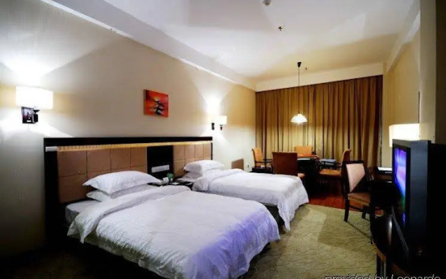 Skyer Gold Coast Hotel