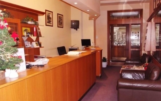 Hotel Modena