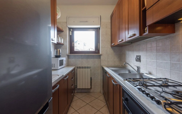 Fortino Roomy Apartment