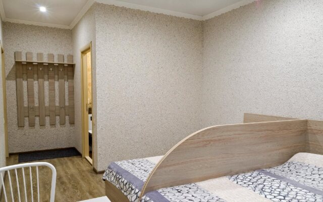 Guest House on Partizanskaya