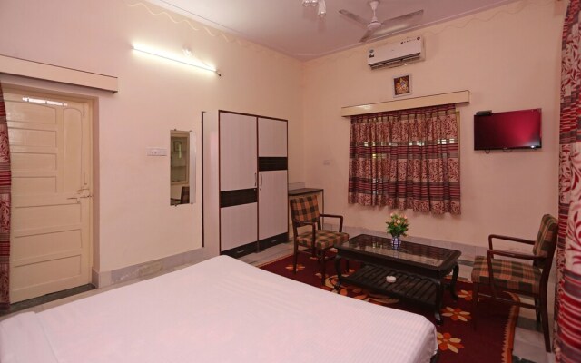 OYO 9776 Home Near Bohra Ganesh Temple