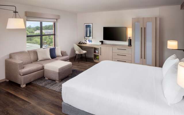 Hyatt Place Mount Pleasant Towne Centre