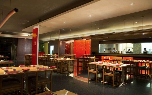 Mövenpick Hotel Jakarta City Centre