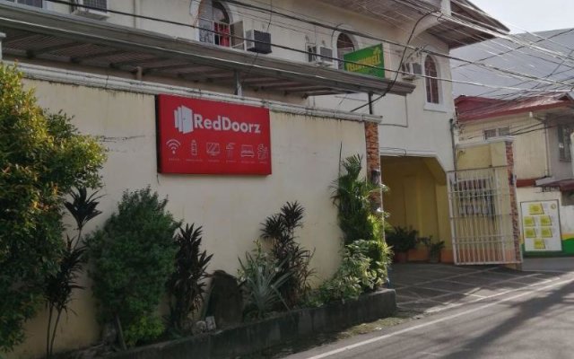 RedDoorz near SM Batangas City