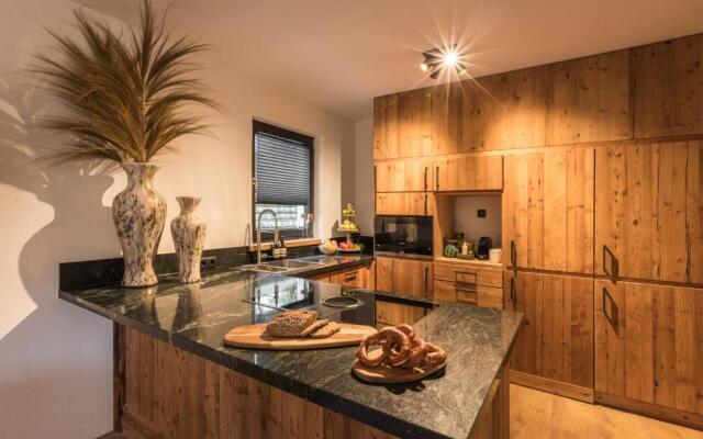 LODGE7 by Woods Lodge