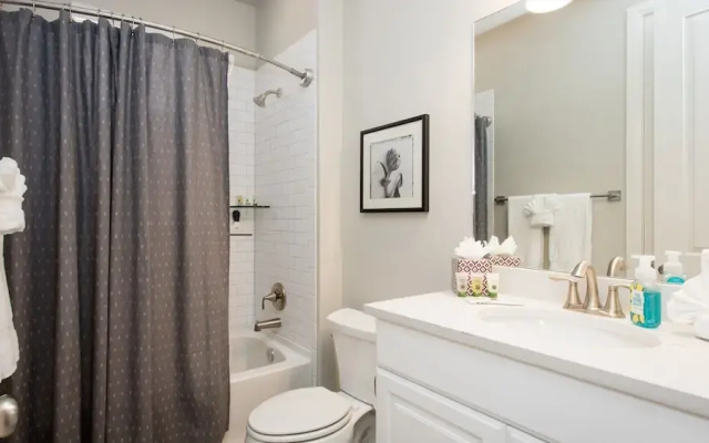 Vacation Home With Easy Access to Bike and Hiking Trails by Redawning