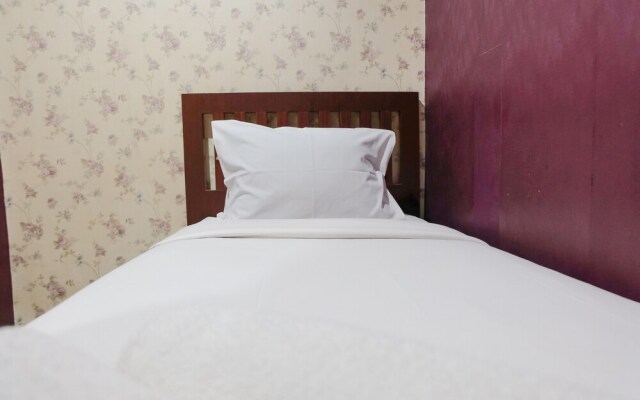 Great Deal 2Br Apartment At Gateway Ahmad Yani Cicadas