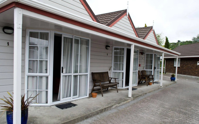 Settlers Motor Lodge