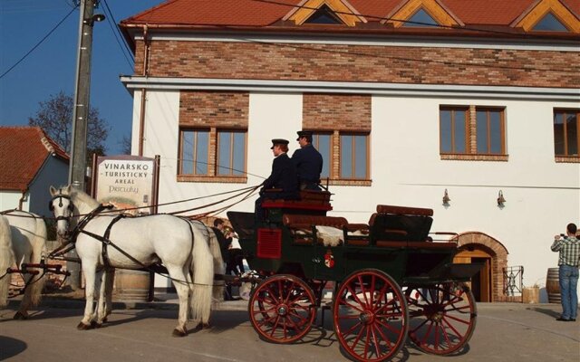 Penzion a Restaurace Vinařství Přítluky
