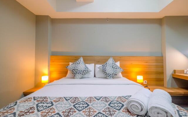 Comfortable 1BR Apartment at Mustika Golf Residence