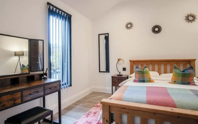 The Shed - 1 Bedroom - Cosheston