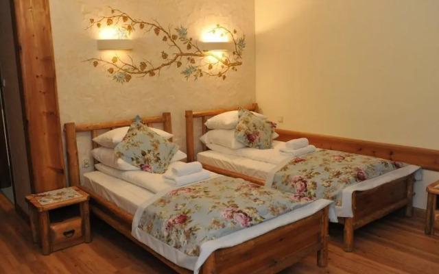 Hotel CARPATIA Bieszczadzki Gościniec