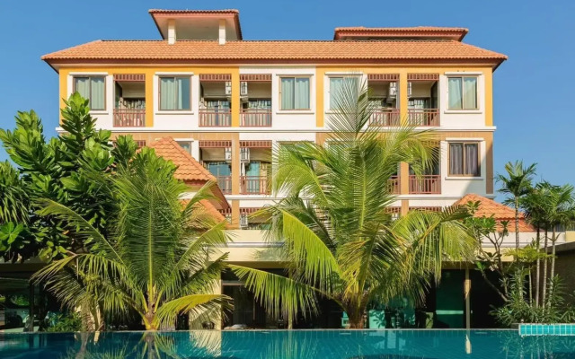 Sasi Nonthaburi Hotel
