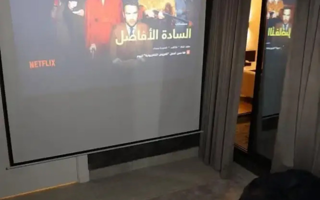 Silkhaus Majidia 102