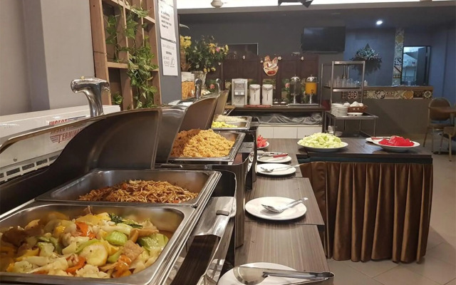 Leo Palace Hotel