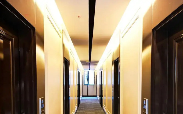 Sky Hill Hotel