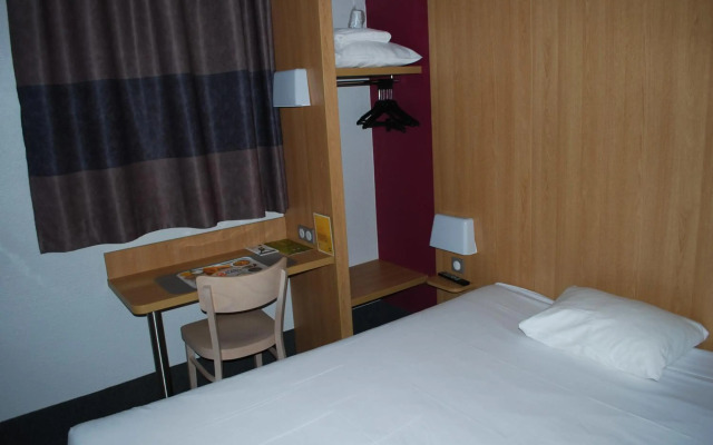 B&B HOTEL Lyon Vénissieux