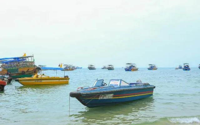 Yimi Yangguang Seaview Holiday Apartment