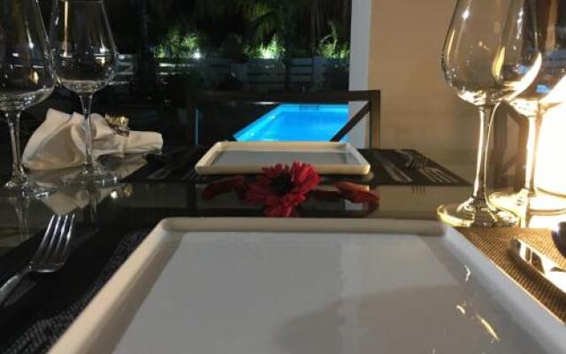 Hotel Las Flores