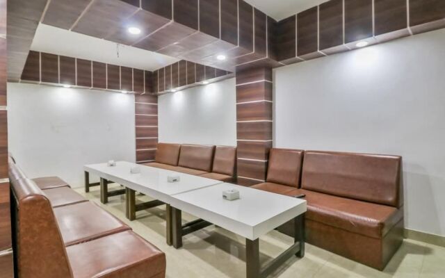 Oyo 693 Pashupati Hotel