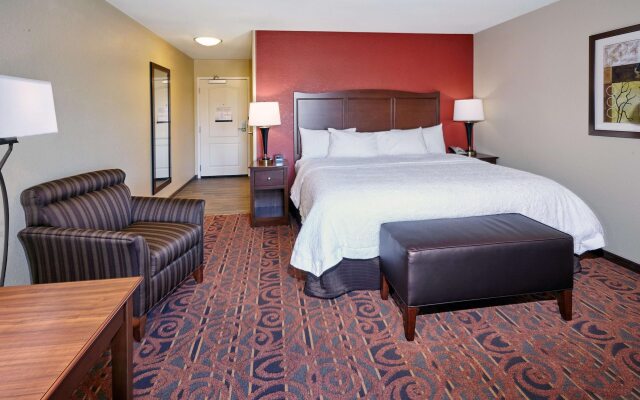 Hampton Inn & Suites Milwaukee/Franklin