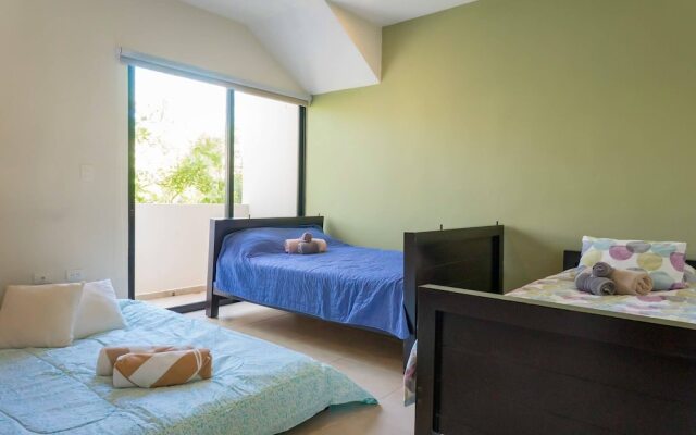 Private Roof, Pool+ Exclusive Offers /rstprca-301d