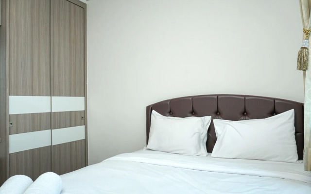 Comfortable 1BR @ Sky Terrace Apartment in Strategic Area