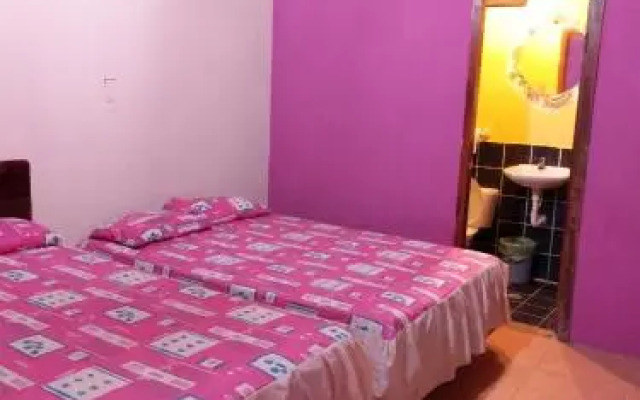 Hostal Izucam