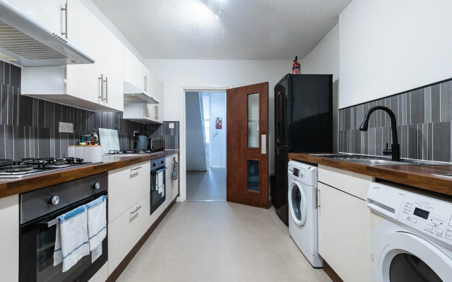 Favour Spacious Inn By Jesouth